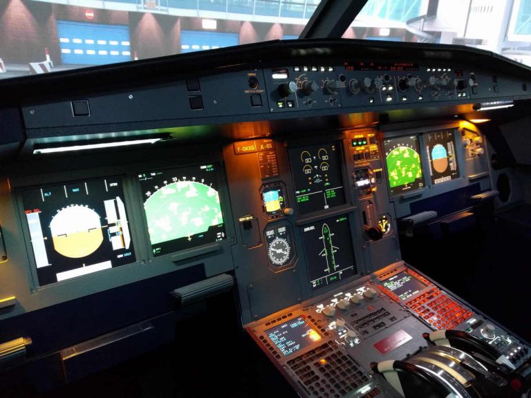 Concepteurs D'un Home Cockpit D'Airbus A320 - JL A320